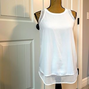 EUC Cable & Gauge white dressy tank size XS